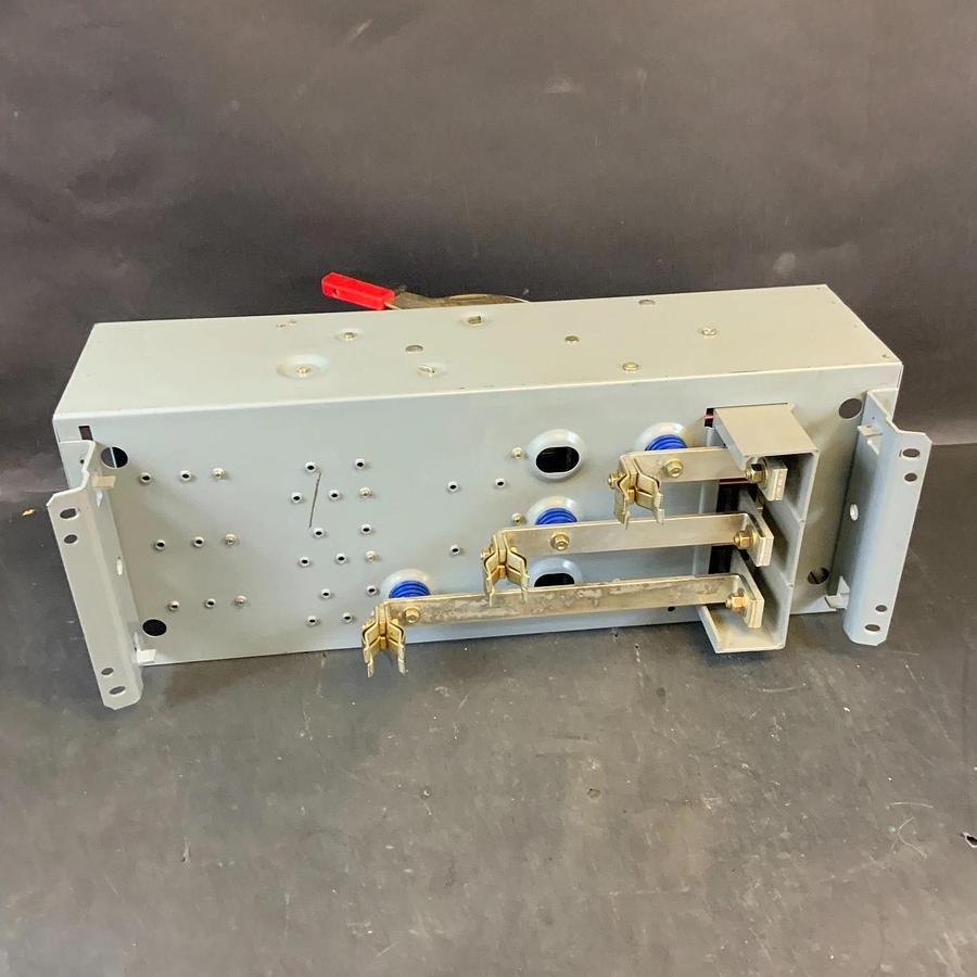 Used SQUARE D QMB364W FUSIBLE PANELBOARD ($120 OBO)