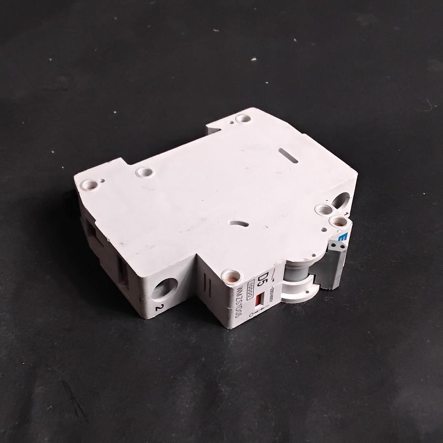 Used EATON WMZS1D05 MINIATURE CIRCUIT BREAKER ($8.50 OBO)