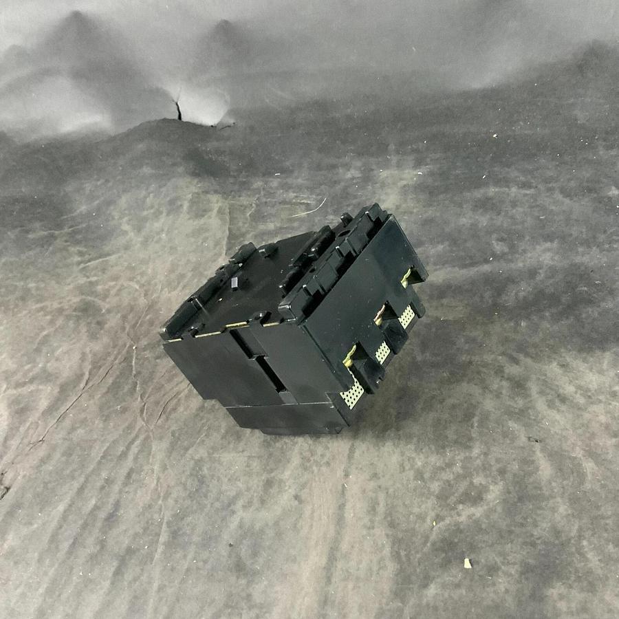 Used FUJI EA33-20 AUTO BREAKER ($10 OBO)