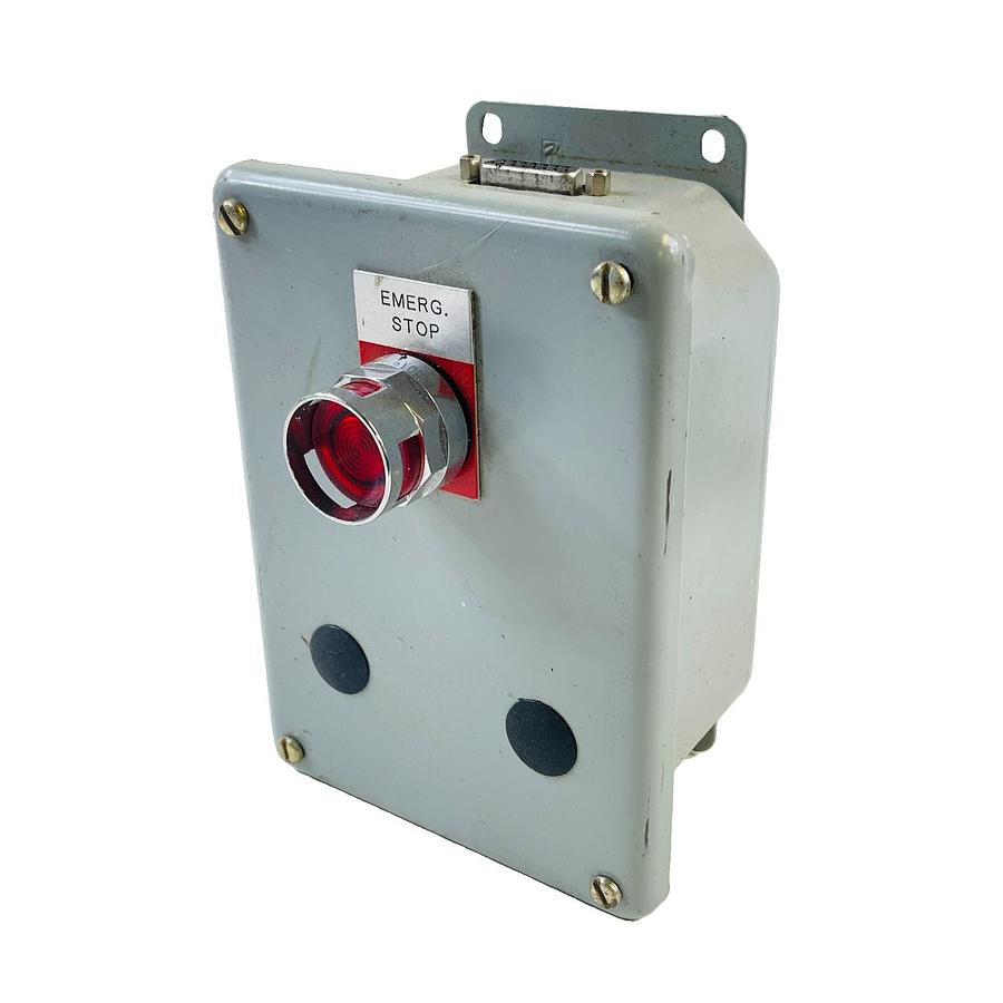 Used HOFFMAN A643DSC STEEL CONTROL ENCLOSURE CUTLER HAMMER E22 EMERGENCY STOP DB15