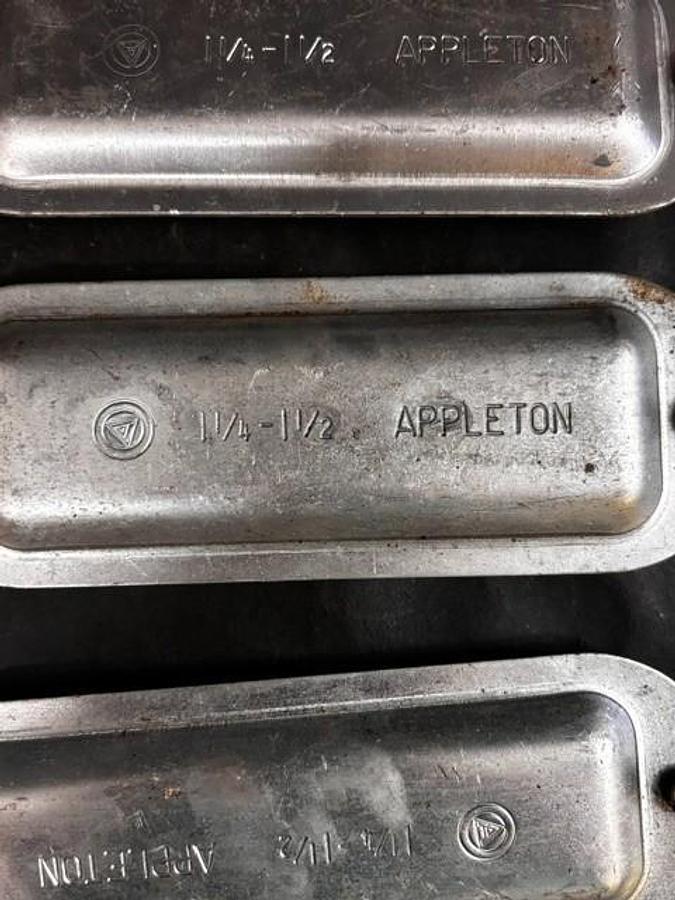 Used APPLETON 1-1/4" to 1-1/2" CONDUIT BODY COVERS - GROUP OF 5
