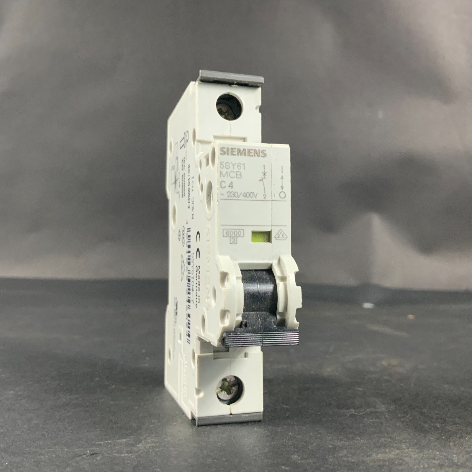 Used SIEMENS 5SJ4104-7HG41 CIRCUIT BREAKER ($19.99 OBO)