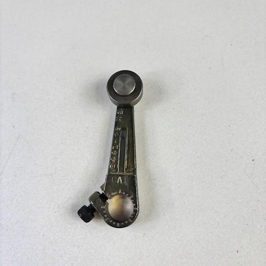 Used SCHNEIDER ELECTRIC 2441-C6X2 LIMIT SWITCH LEVER ARM