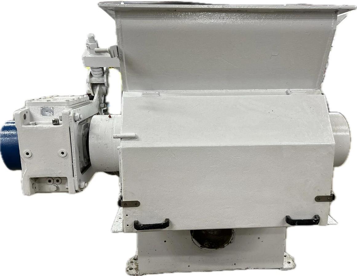 Refurbished 2004 Vecoplan Hydraulic Grinder/Shredder RG32XLM REFURBISHED- W/ FREE HYD PACK!