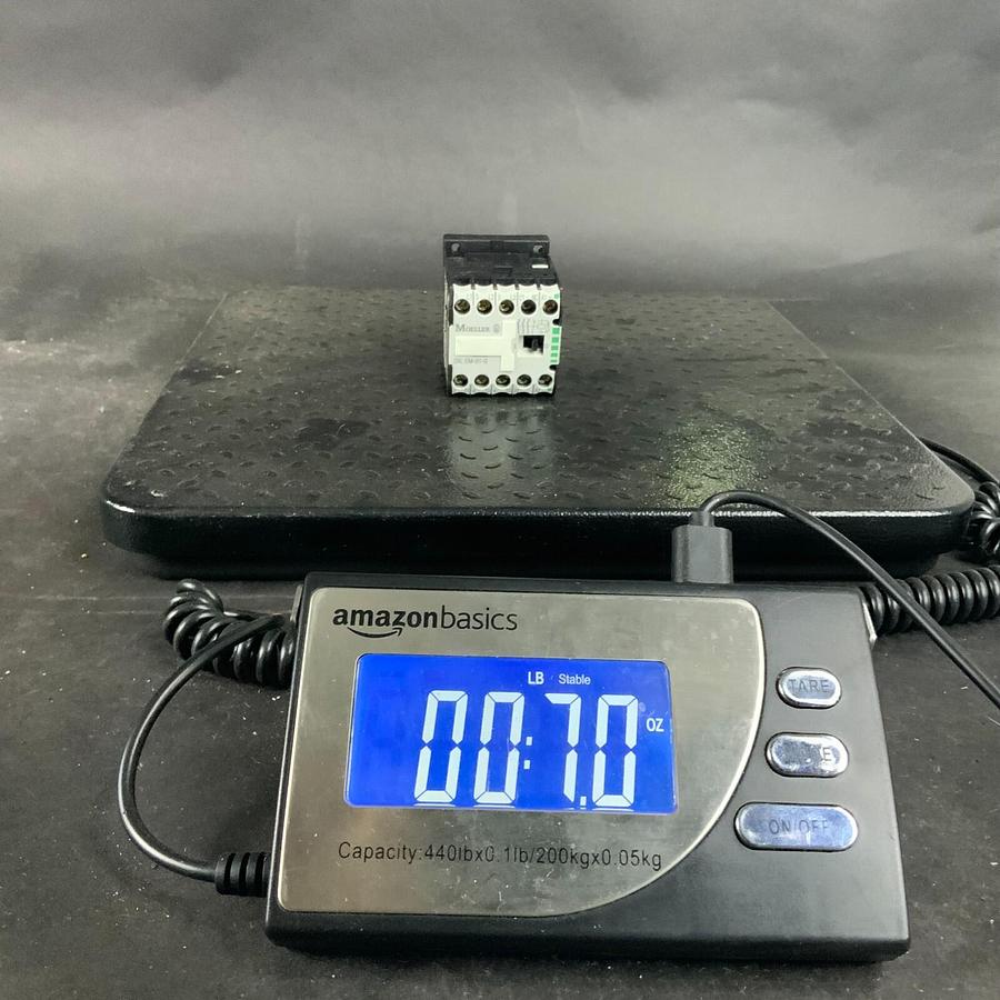 Used MOELLER DIL EM-01-G 24VDC CONTACTOR ($10 OBO)