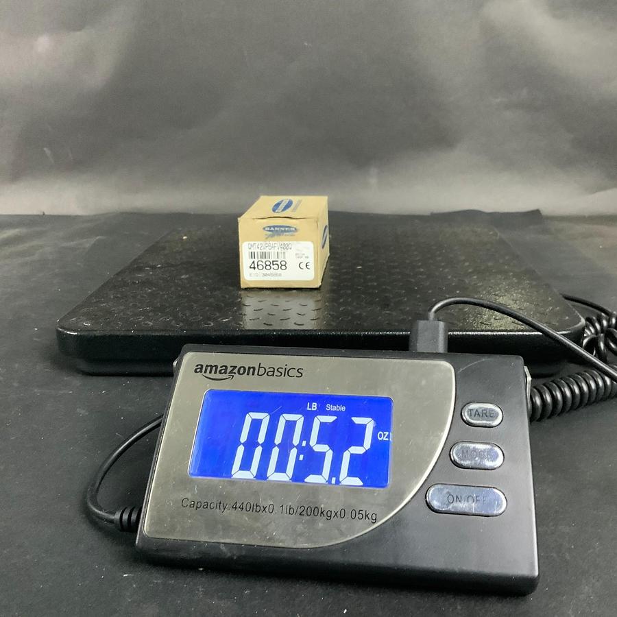 BANNER QMT42VP6AFV400Q ADJUSTABLE FIELD SENSOR ($60 OBO)