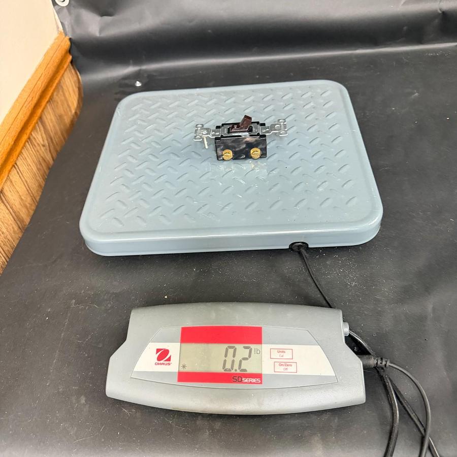 Used BRYANT 20A 120-277VAC SINGLE POLE SWITCH ($10 OBO)