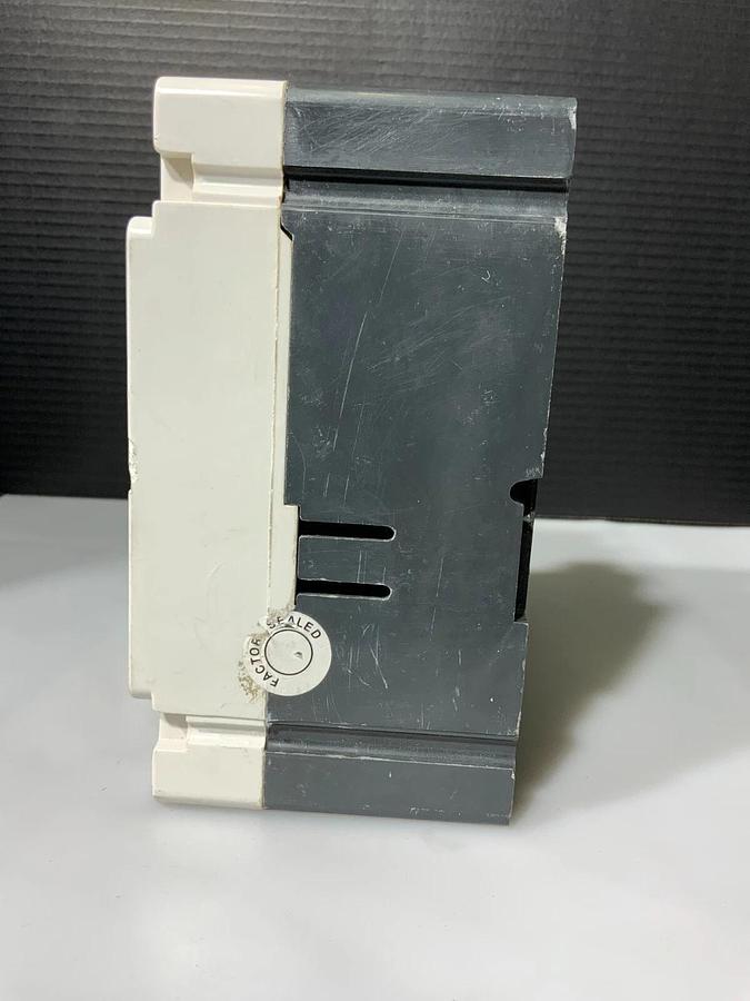 Used EATON EHD3030BP10 ($169.99 OBO)