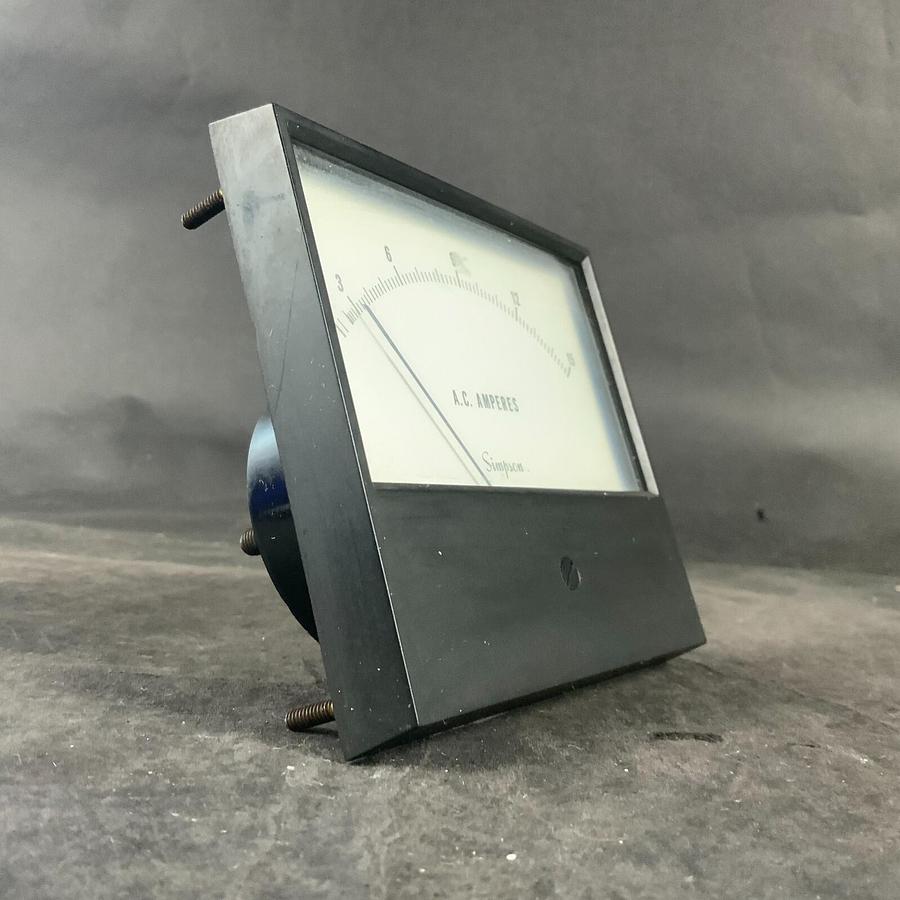 Used SIMPSON AC AMPERES PANEL METER 0-15 ($50 OBO)