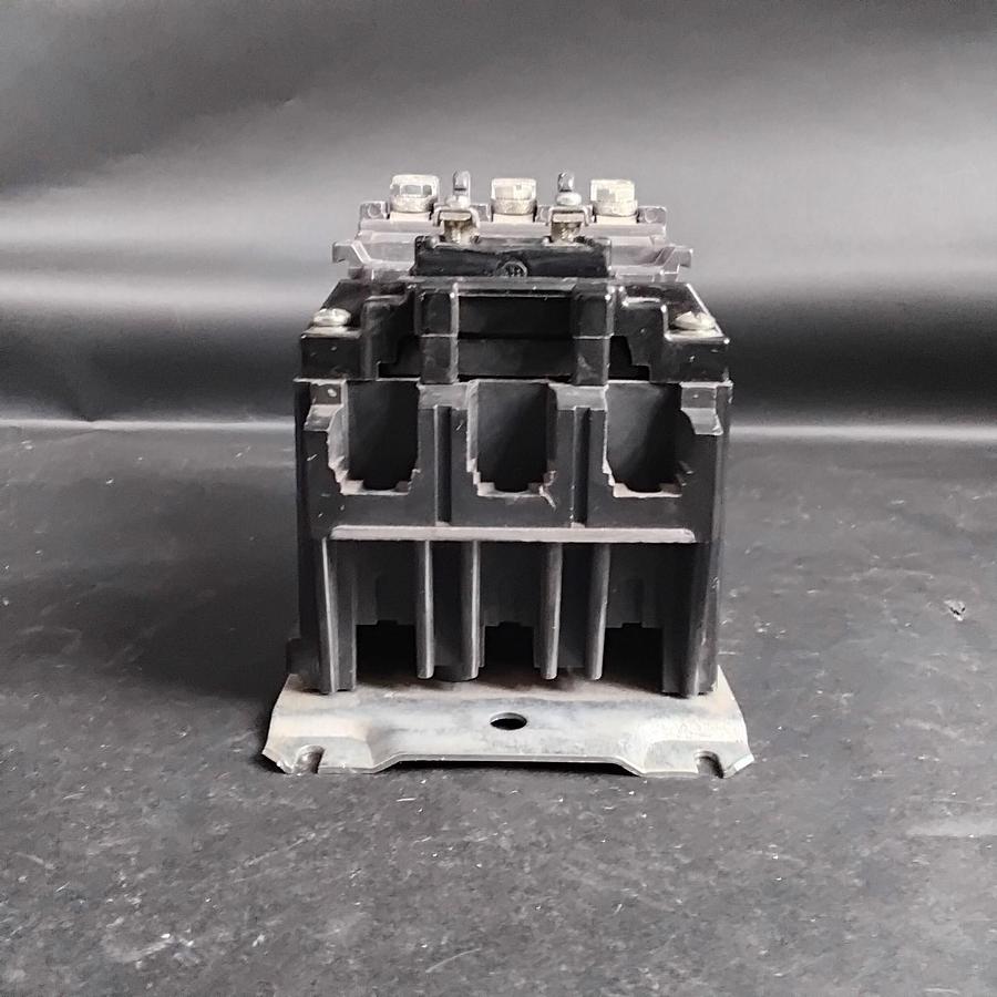 Used ALLEN BRADLEY 500-C0*930 CONTACTOR ($150 OBO)