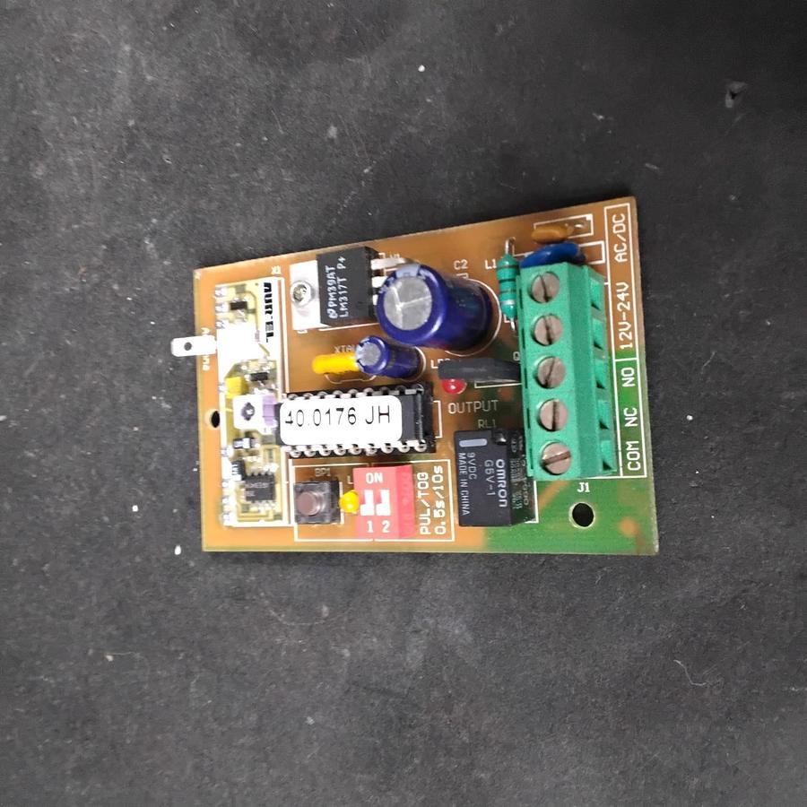Used GENERIC 12V-24VAC/DC TIMER MODULE CONTROL BOARD ($30 OBO)