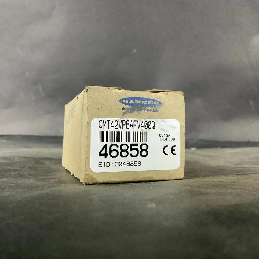 Used BANNER QMT42VP6AFV400Q ADJUSTABLE FIELD SENSOR ($60 OBO)