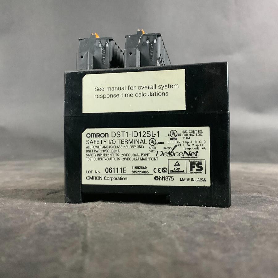 Used OMRON DST1-ID12SL-1 SAFETY I/O TERMINAL ($145 OBO)