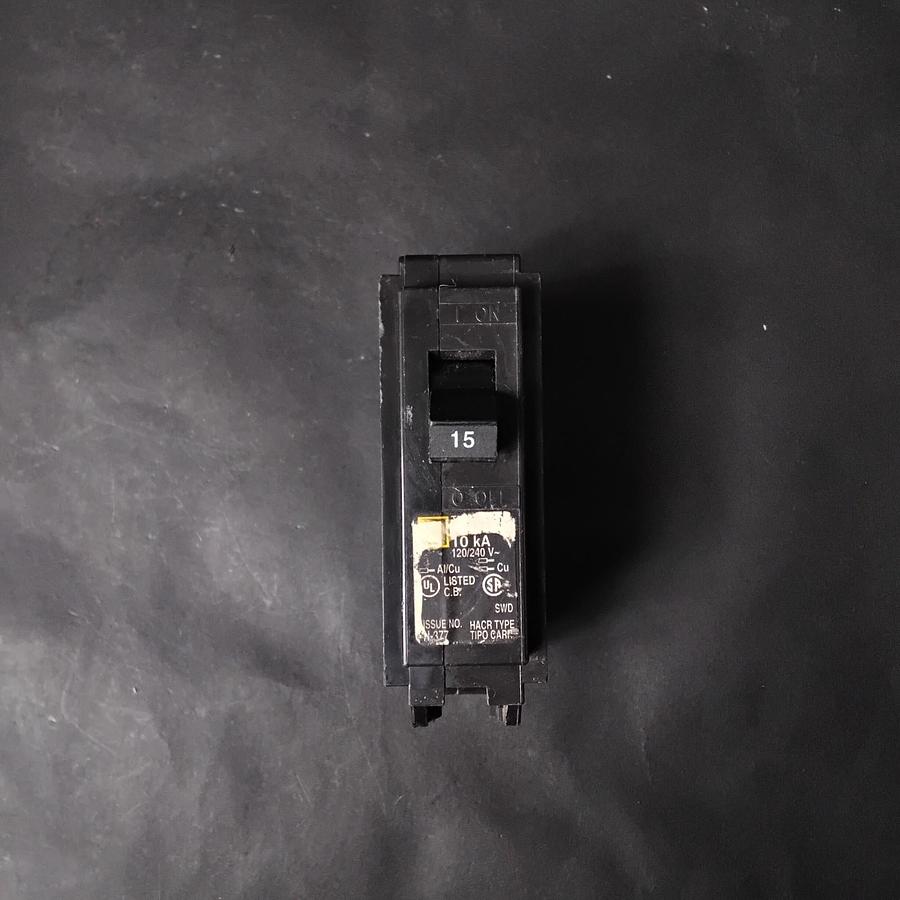 Used SIEMENS Q115 CIRCUIT BREAKER ($16 OBO)