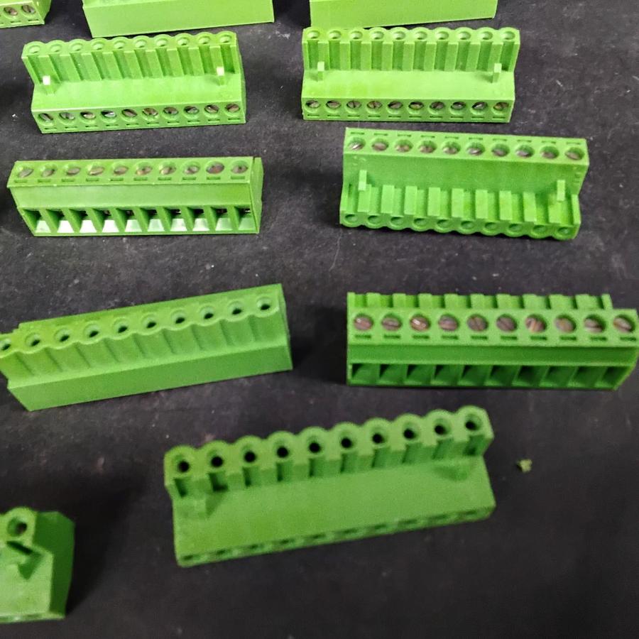 Used PHOENIX CONTACT BAG OF GREEN 10-PIN MSTB TERMINAL BLOCKS ($17 OBO)
