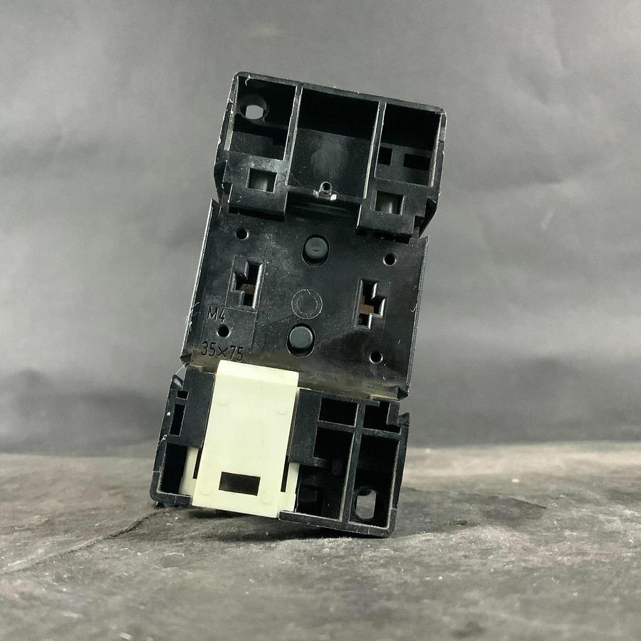 Used KLOCKNER MOELLER DIL0M CONTACTOR ($45 OBO)