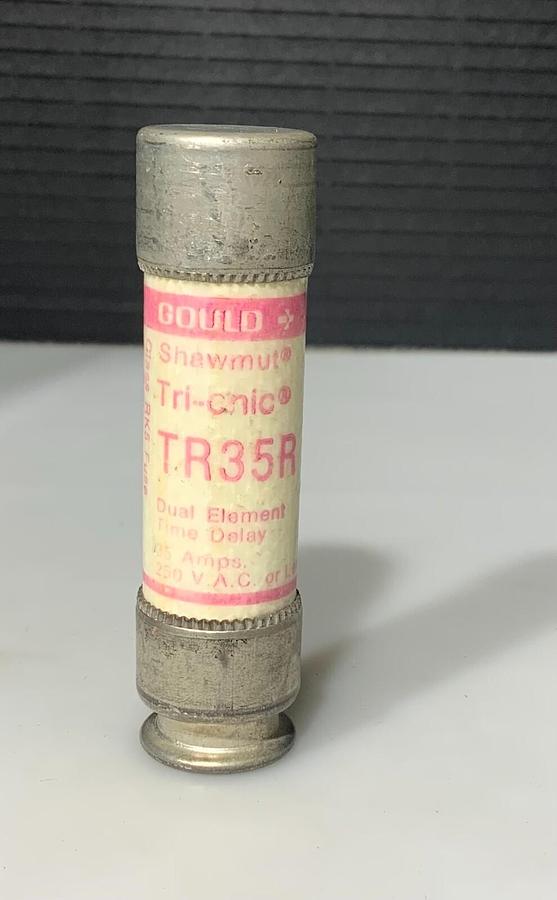 Used MERSEN FERRAZ SHAWMUT TR35R