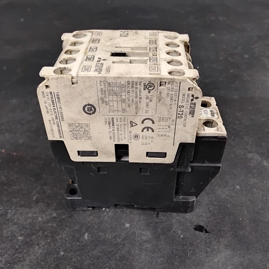 Used MITSUBISHI ELECTRIC S-T20 ELECTROMAGNETIC CONTACTOR ($30 OBO)