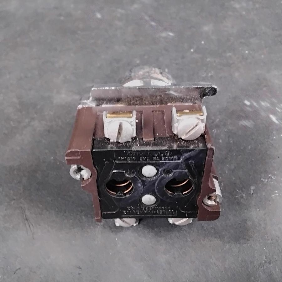 Used EATON 10250T1 CONTACT BLOCK W/ PUSHBUTTON ($16 OBO)