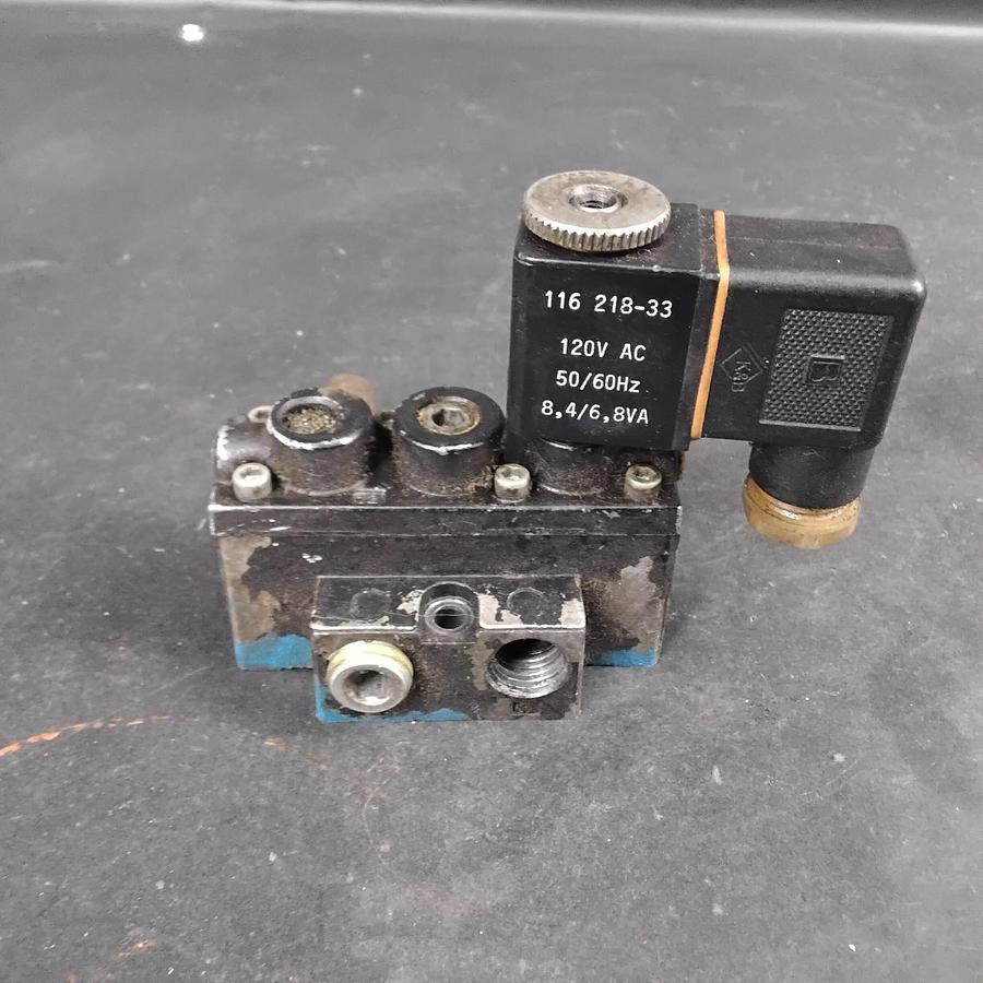 Used ARO 218-33 AIR CONTROL VALVE ($35 OBO)