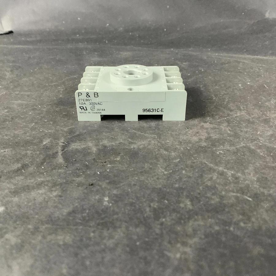 Used POTTER & BRUMFIELD 27E891 RELAY SOCKET ($5 OBO)