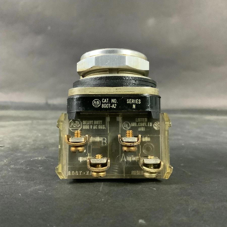 Used ALLEN BRADLEY 800T-A2 SERIES N BLACK PUSHBUTTON ($15 OBO)