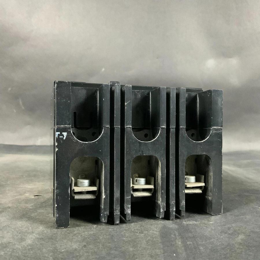 Used WESTINGHOUSE EHB3020 CIRCUIT BREAKER ($30 OBO)