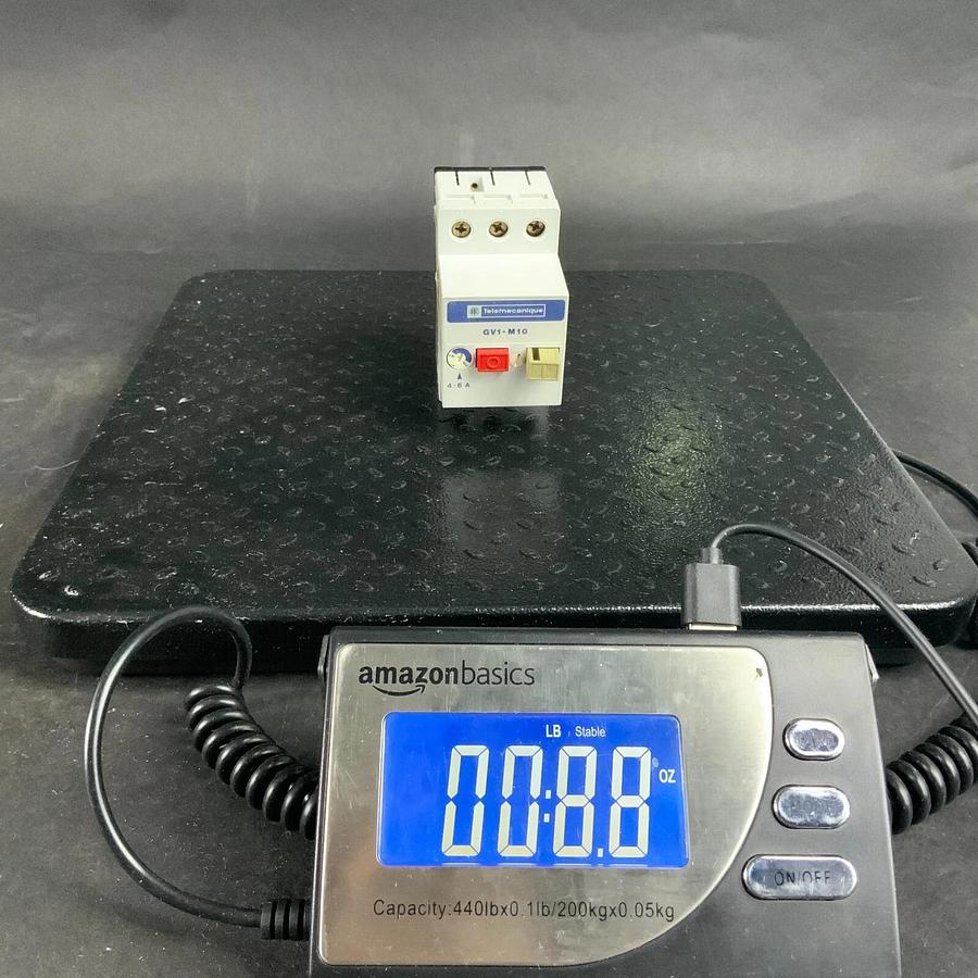 Used TELEMECANIQUE GV1-M10 CIRCUIT BREAKER ($15 OBO)