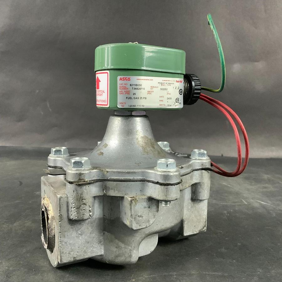 Used ASCO 8215B050 SOLENOID VALVE ($170 OBO)