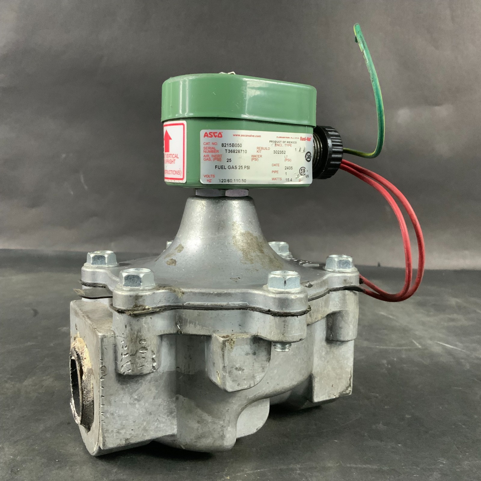 Used ASCO 8215B050 SOLENOID VALVE ($170 OBO)
