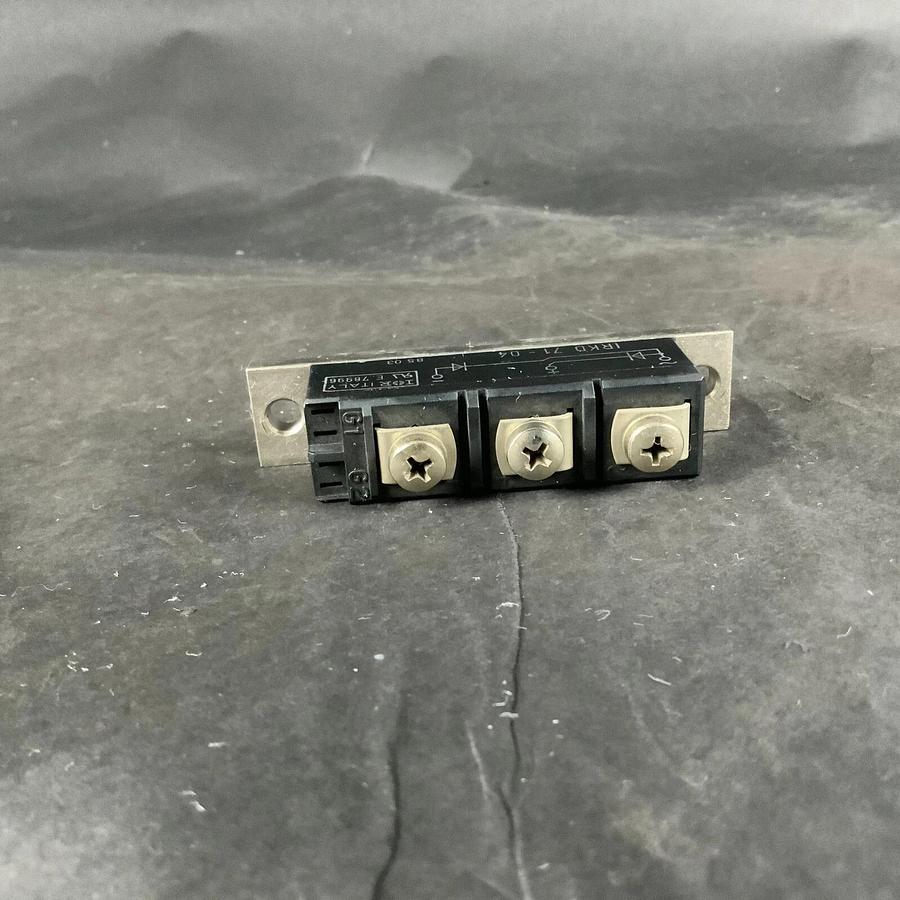 Used INTERNATIONAL RECTIFIER IRKD 71-04 MODULE RECTIFIER ($18 OBO)