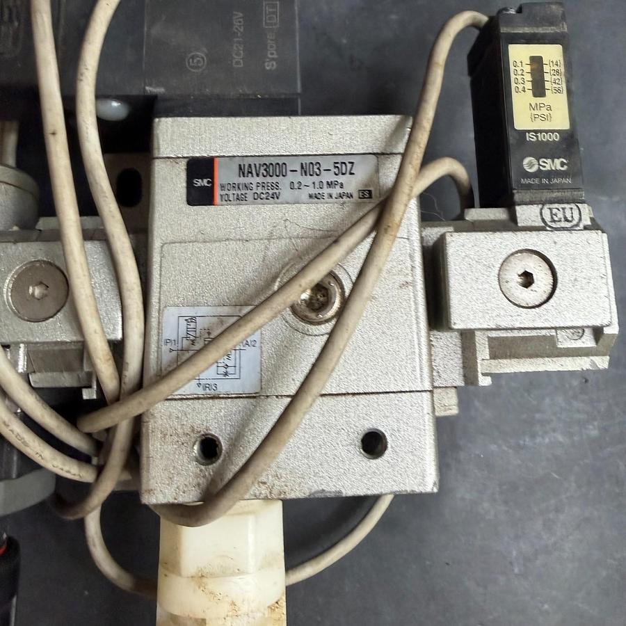 Used SMC NAR3000-N03 W/ NAV3000-N03-5DZ FILTER ASDEMBLY ($70 OBO)