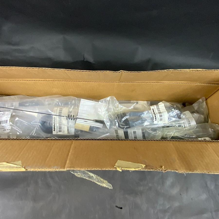 Used MAXRAD ANTENA MOUNT - SET OF 5 ($250 OBO)
