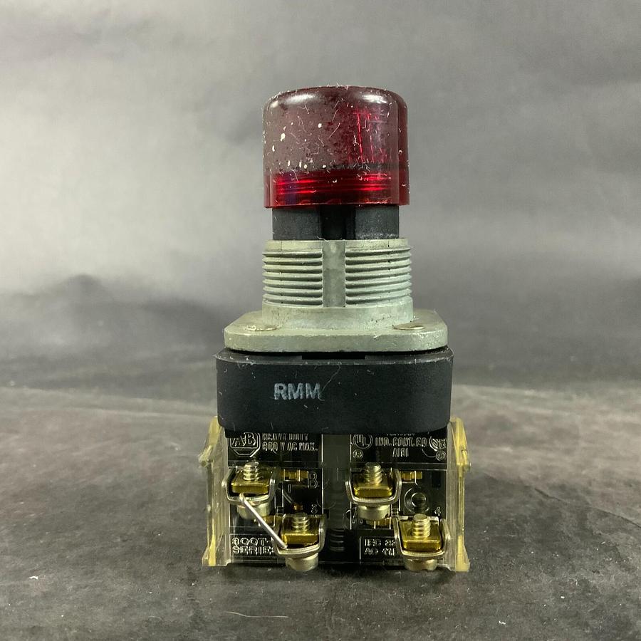 Used ALLEN BRADLEY 800T-PT16 PUSH BUTTON ($15 OBO)