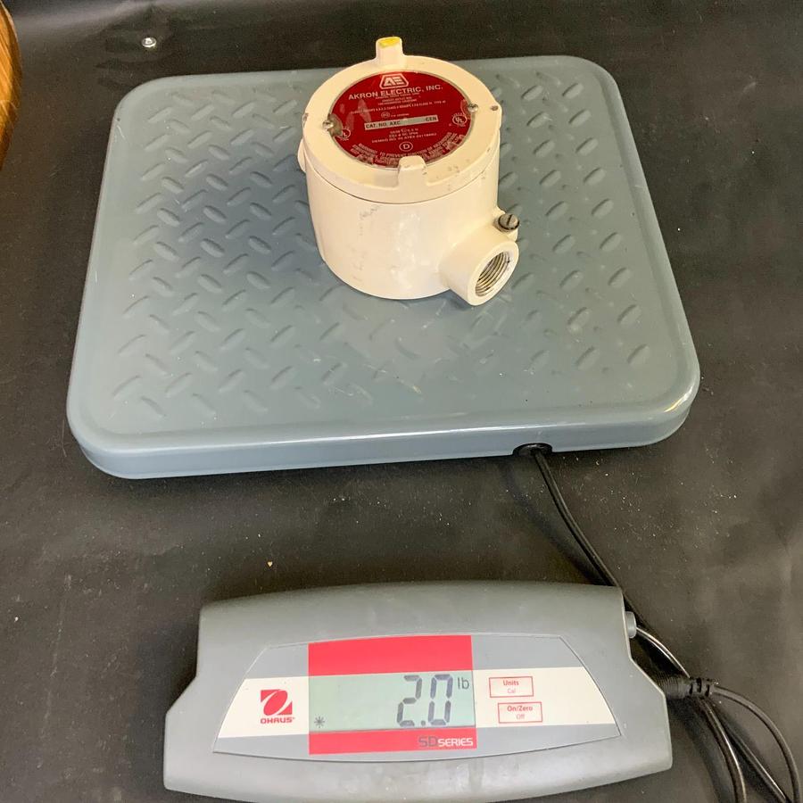 Used AKRON ELECTRIC AXC-CEN HAZARDOUS LOCATION OUTLET BOX ($30 OBO)