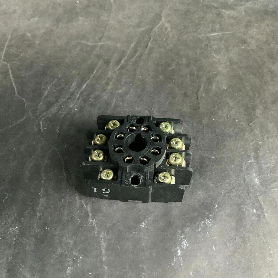 FUJI TP38S RELAY SOCKET ($10 OBO)