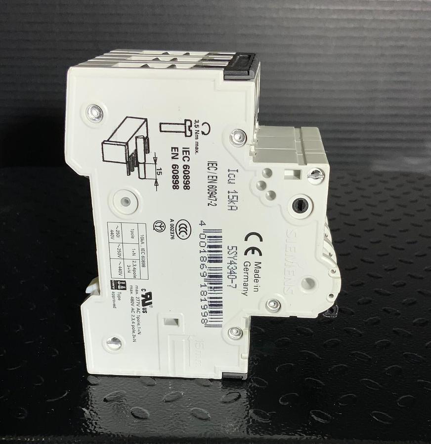 Used SIEMENS 5SY4340-7 ($89.99 OBO)