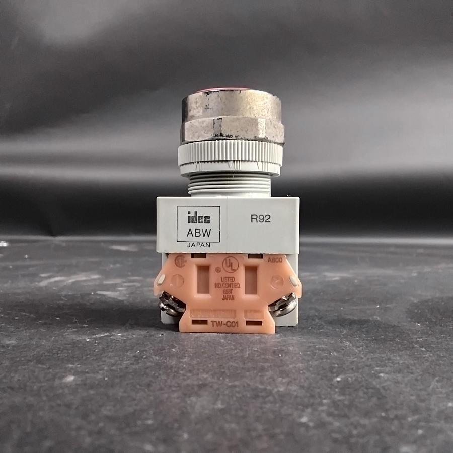 Used IDEC ABW111-B,R,G RED PUSHBUTTON ($12 OBO)