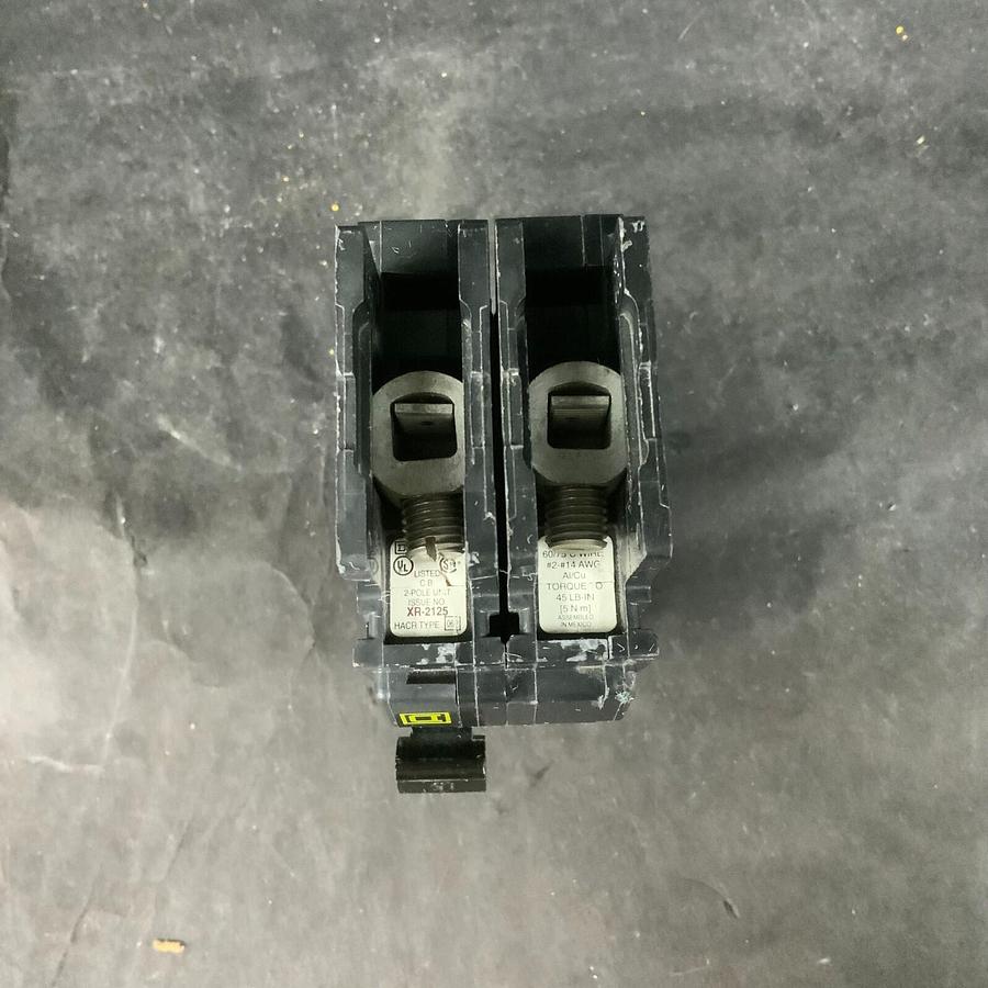 Used SQUARE D QOU215 CIRCUIT BREAKER ($12 OBO)