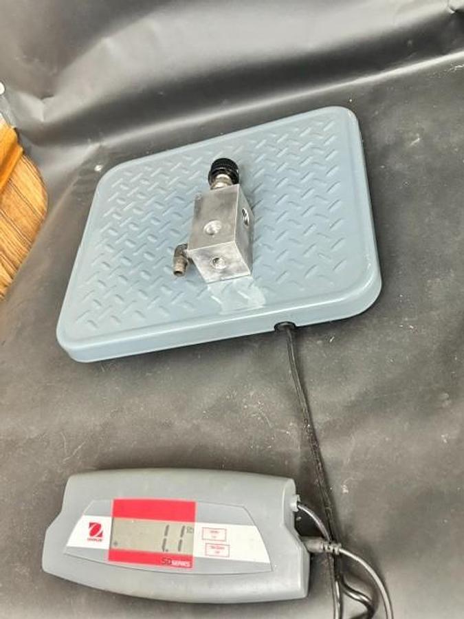 Used SUN HYDRAULIC 1AX2-AC PRESSURE RELIEF VALVE