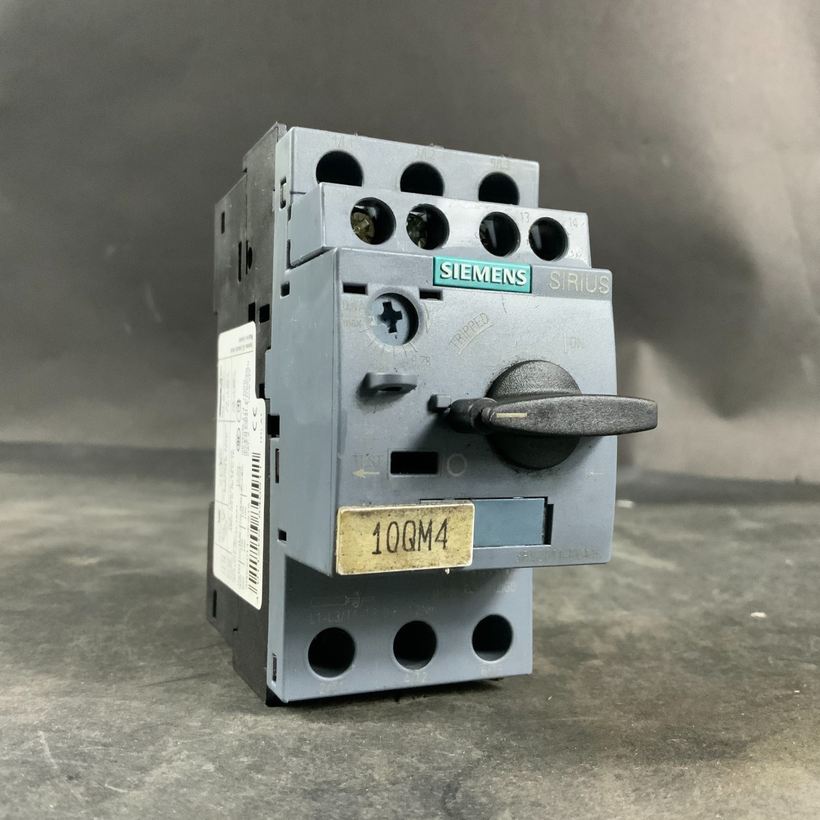 Used SIEMENS 3RV2011-0EA15 SIRIUS CIRCUIT BREAKER ($20 OBO)