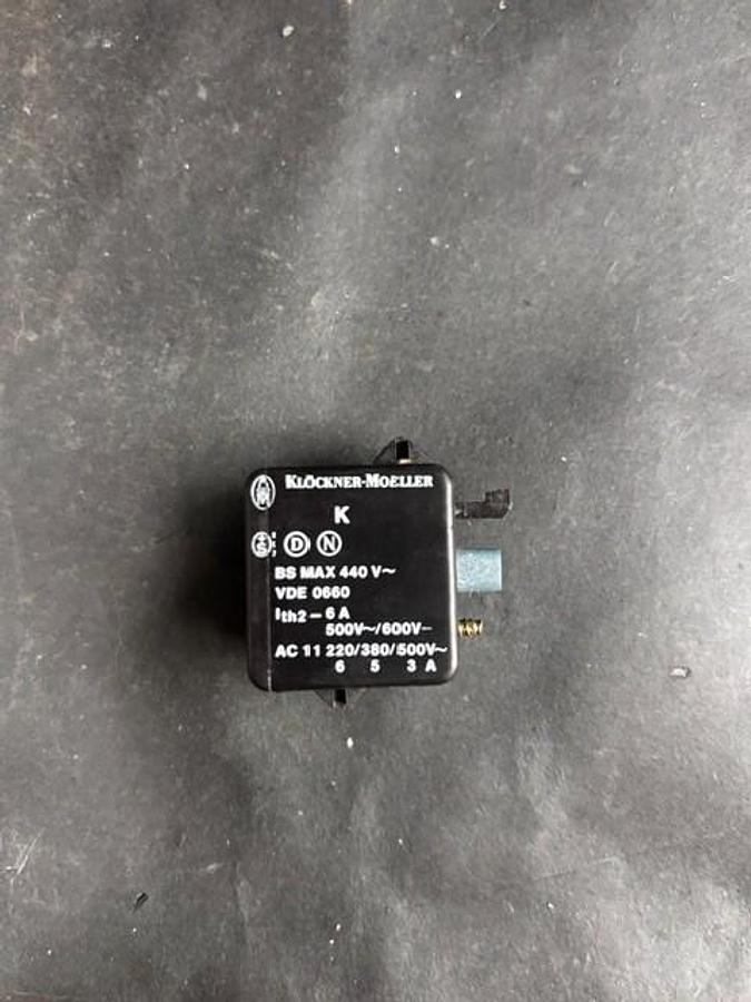 Used MOELLER K-SERIES CONTACT BLOCK