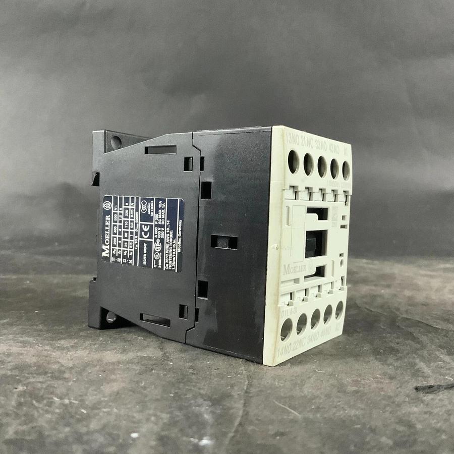 Used KLOCKNER MOELLER DIL A-31 CONTACTOR DELAY ($35 OBO)