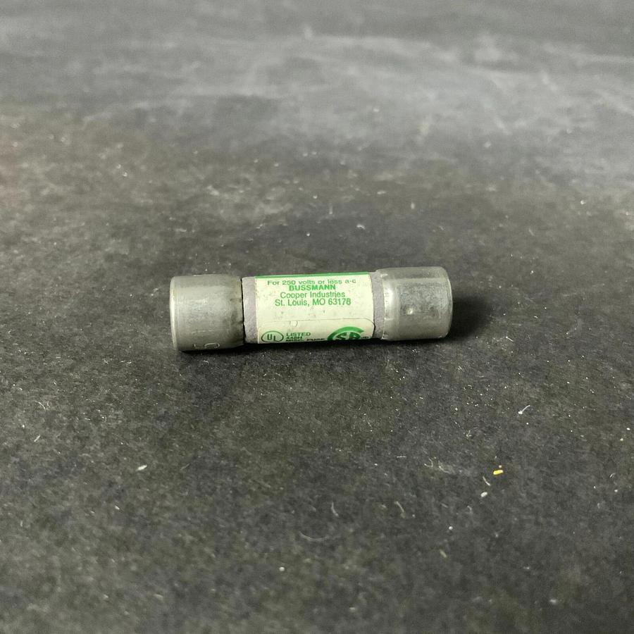 Used BUSSMANN FNM 5 TIME DELAY FUSE - SET OF 2 ($6 OBO)