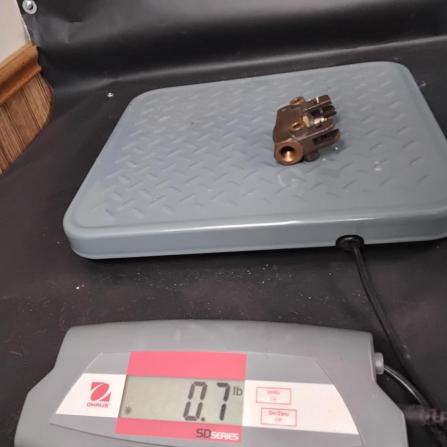 Used SCHRADER 3415 VALVE ($13 OBO)