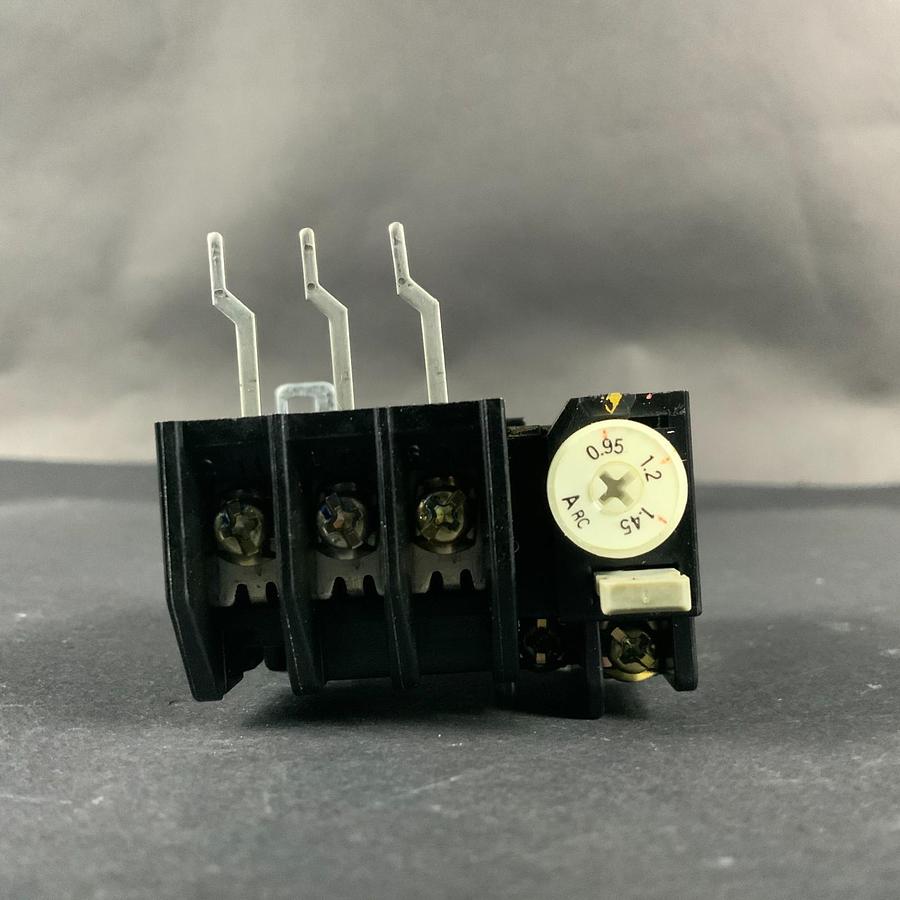 Used FUJI ELECTRIC TR-0 0.95-1.45 THERMAL OVERLOAD RELAY ($10 OBO)