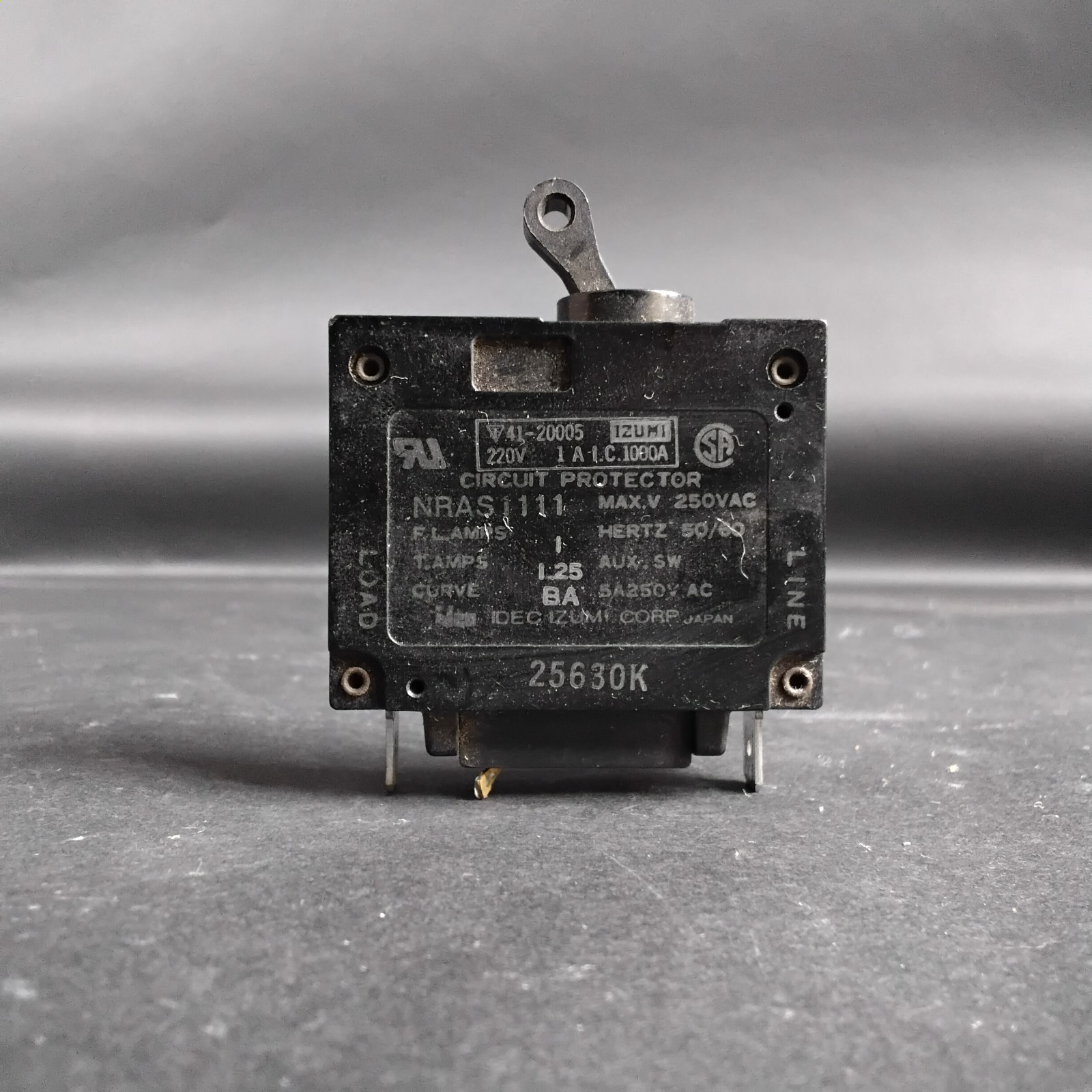 Used IDEC NRAS1111 CIRCUIT PROTECTOR ($25 OBO)