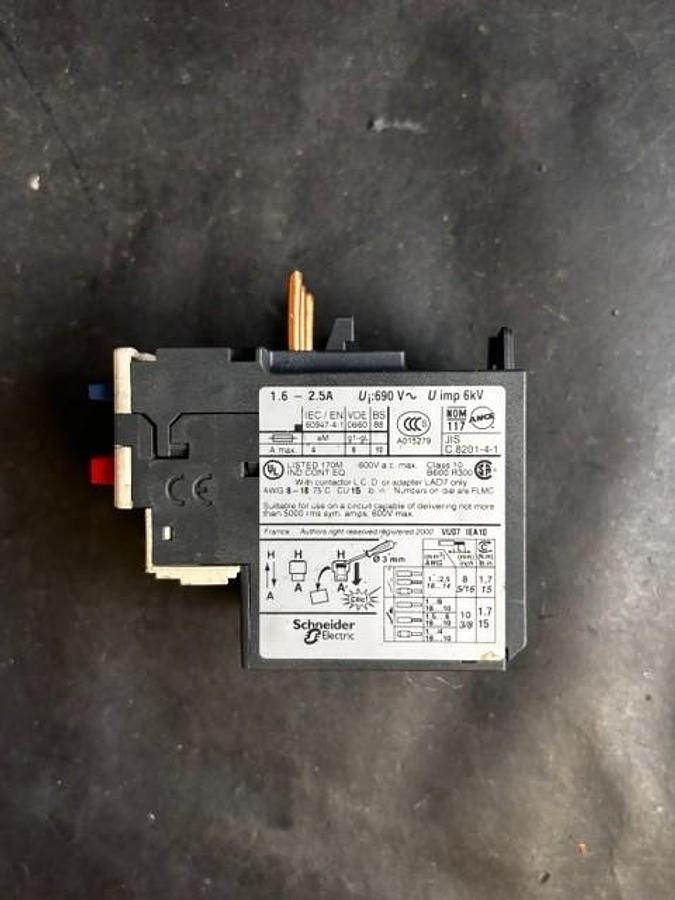 Used SIEMENS 3RT1016-1BB41 CONTACTOR