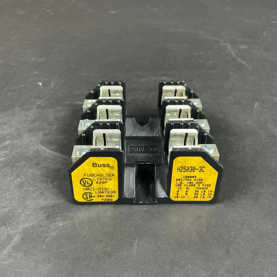 Used BUSSMANN EATON H25030-3C FUSE HOLDER ($4.50 OBO)