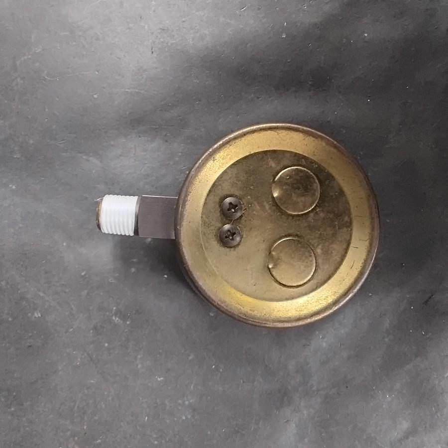 Used DOCKSON CORP 0-30 PSI PRESSURE GAUGE ($17 OBO)